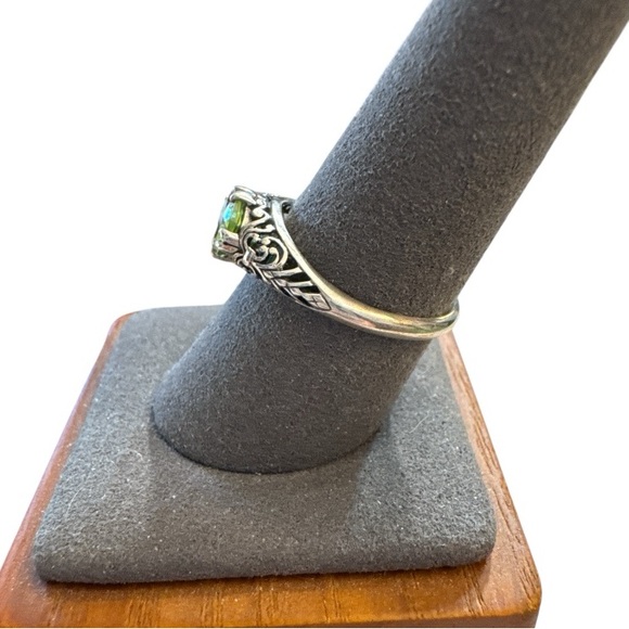 Sterling Silver Oval Peridot like Filigree Ring 8.5 - Picture 2 of 2